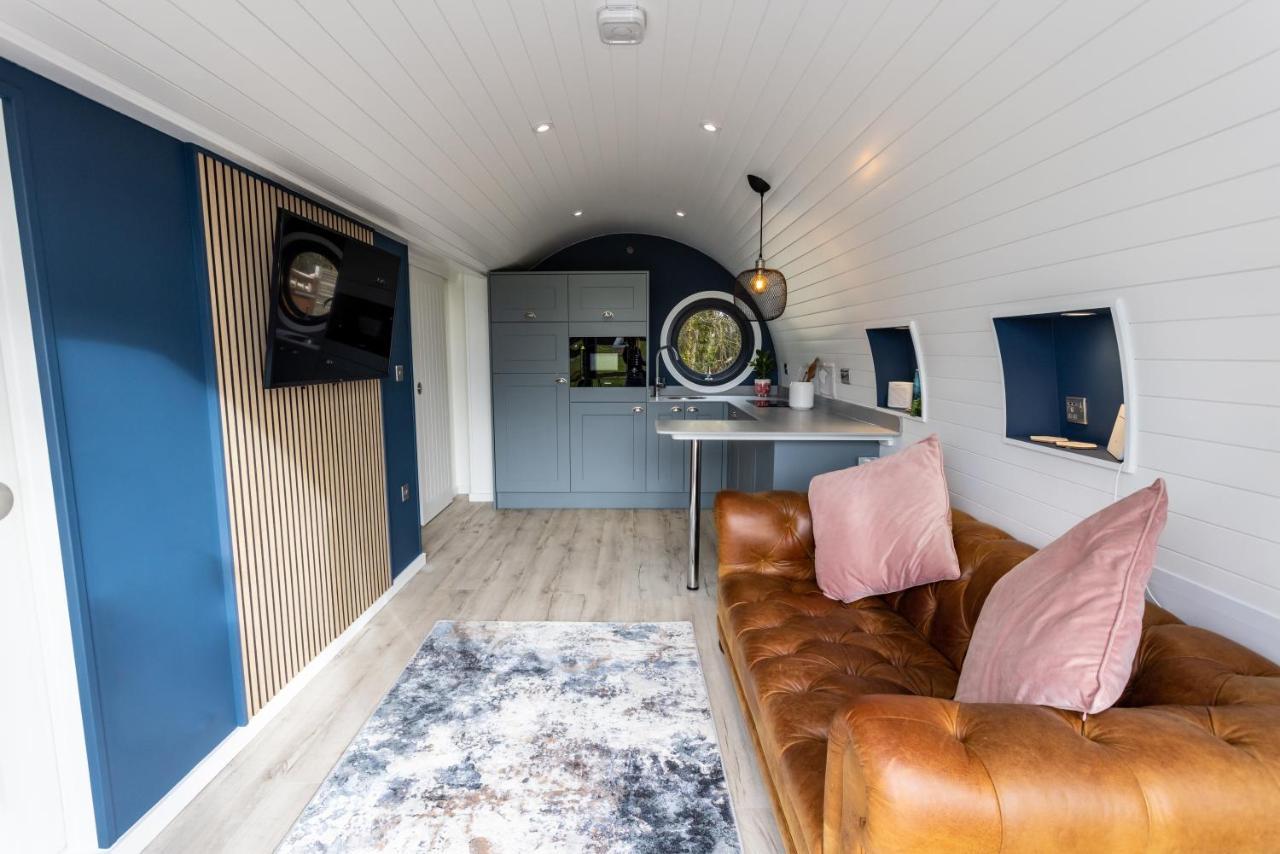 Quarrywood Glamping Tenby Bagian luar foto